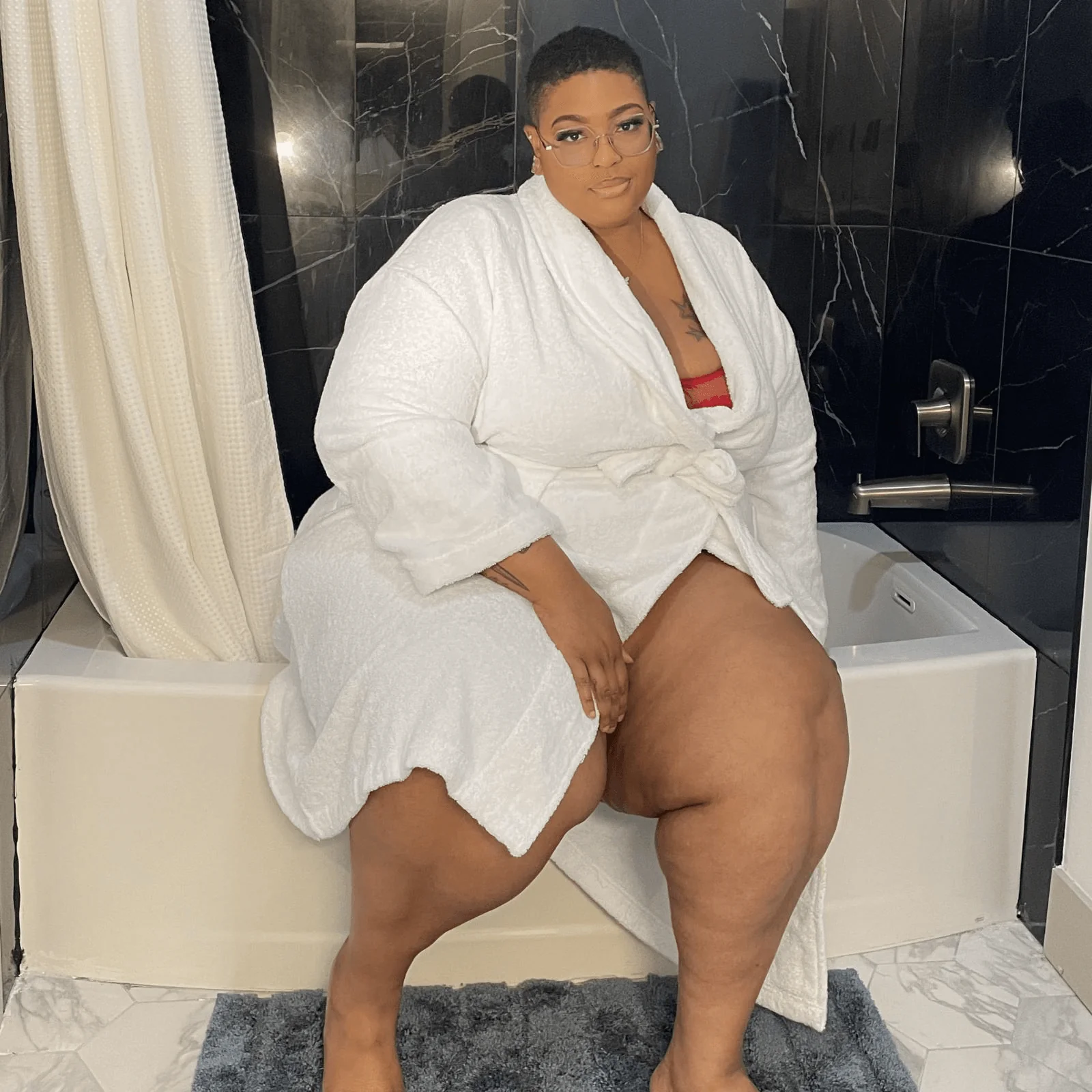 Floof Bath Robe - White - Zenithce