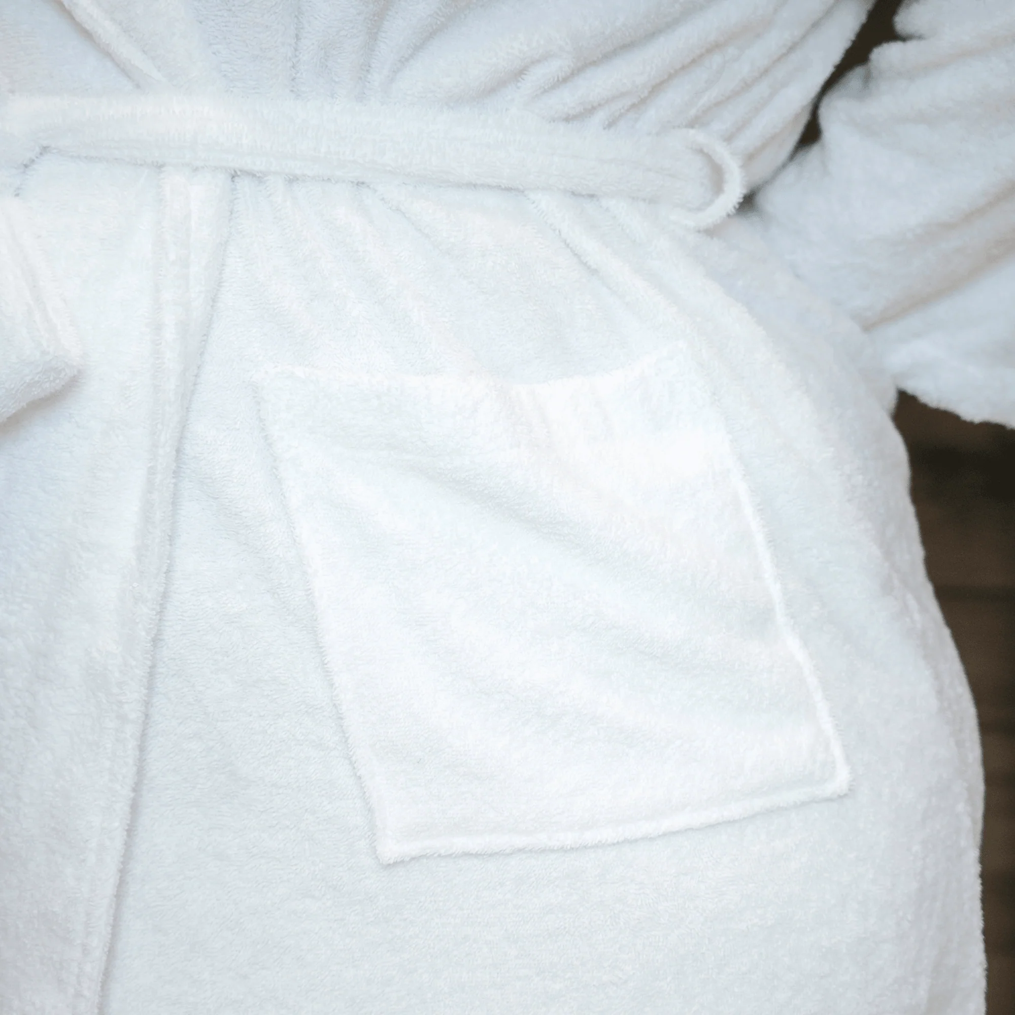 Floof Bath Robe - White - Zenithce