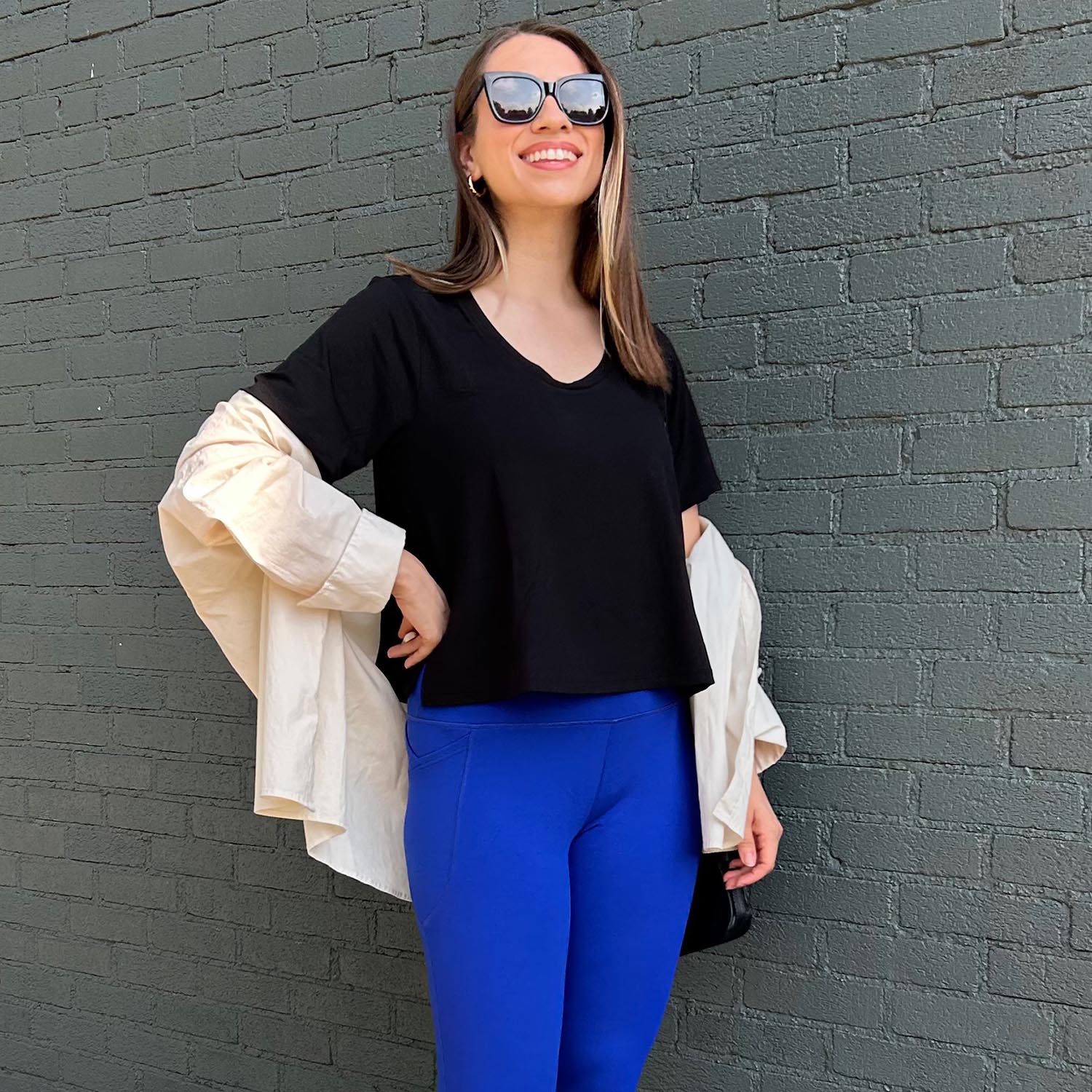 Lightweight Scoop Neck Tee - Black - Zenithce