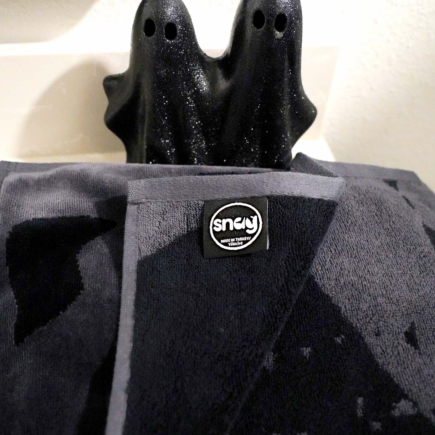 Plushie Towel - Catacomb - Zenithce