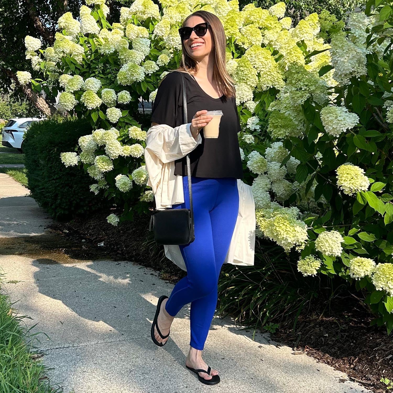 Lightweight Scoop Neck Tee - Black - Zenithce