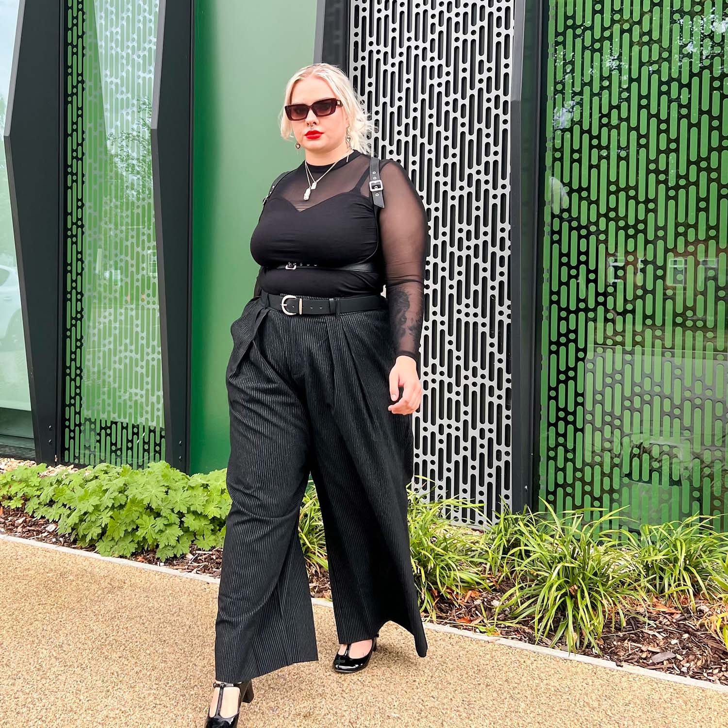 Wide Leg Pinstripe Tailored Trousers - Black - Zenithce