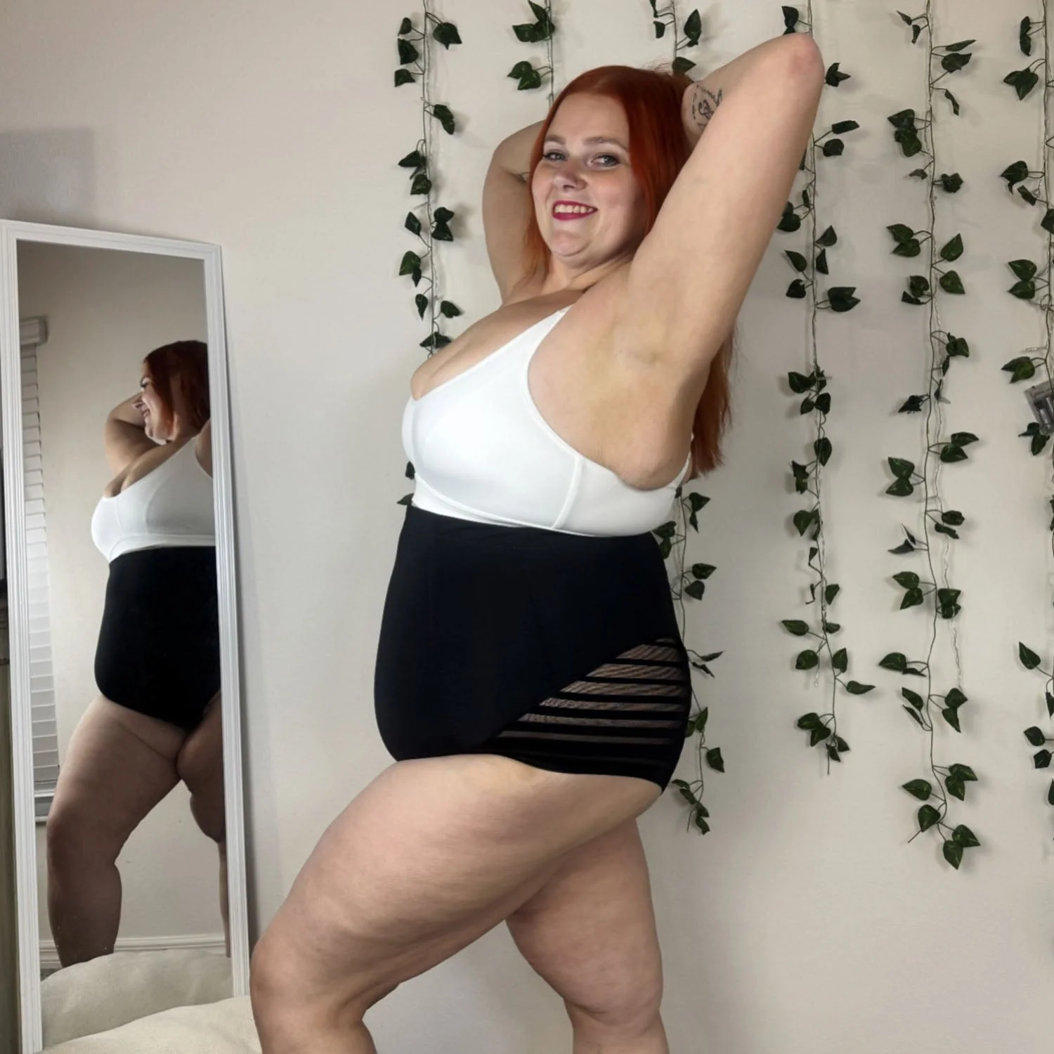 Smoothwear Super High Waist Knickers - Black - Zenithce