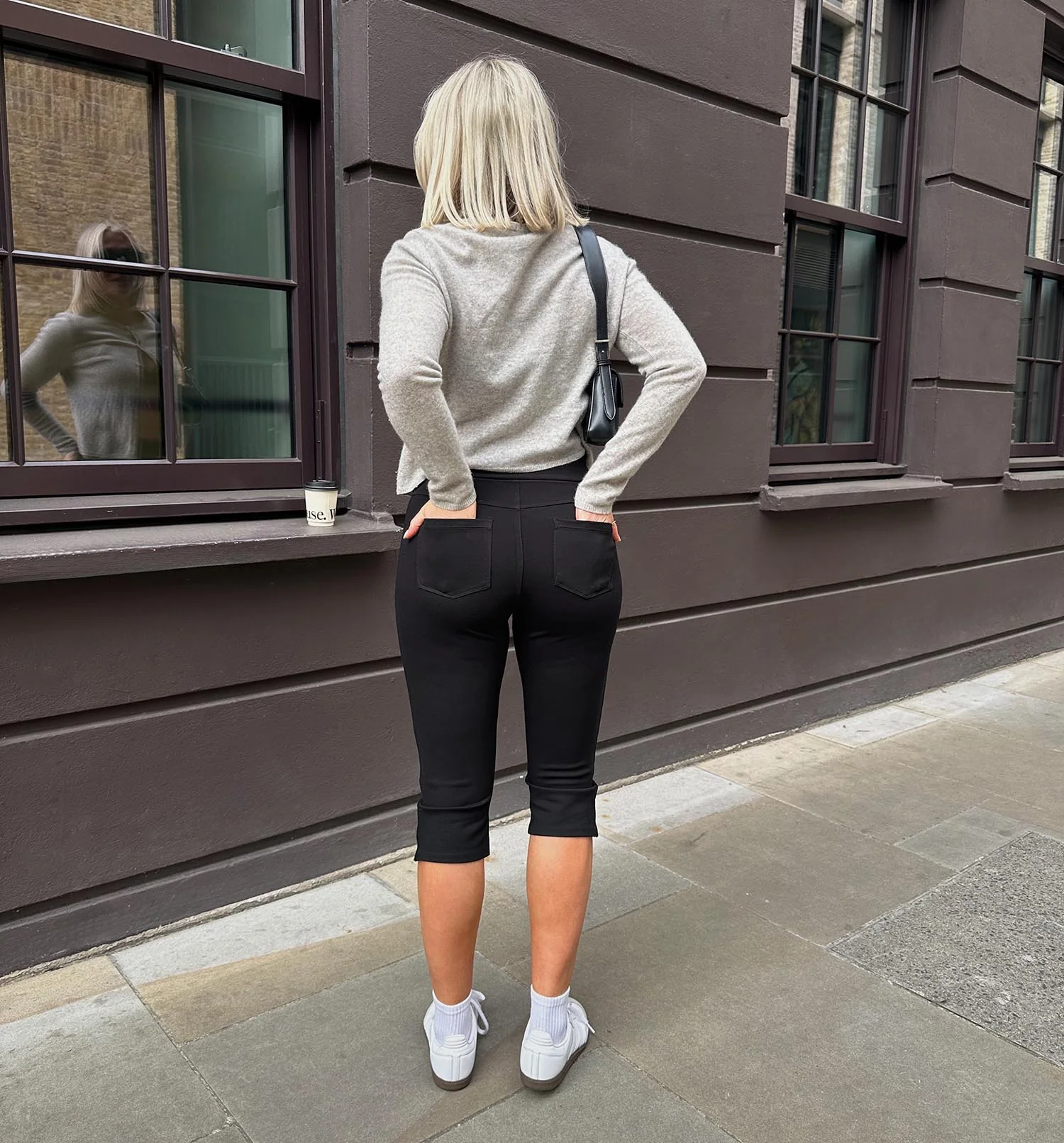Squat-Proof Capri Leggings - Black - Zenithce