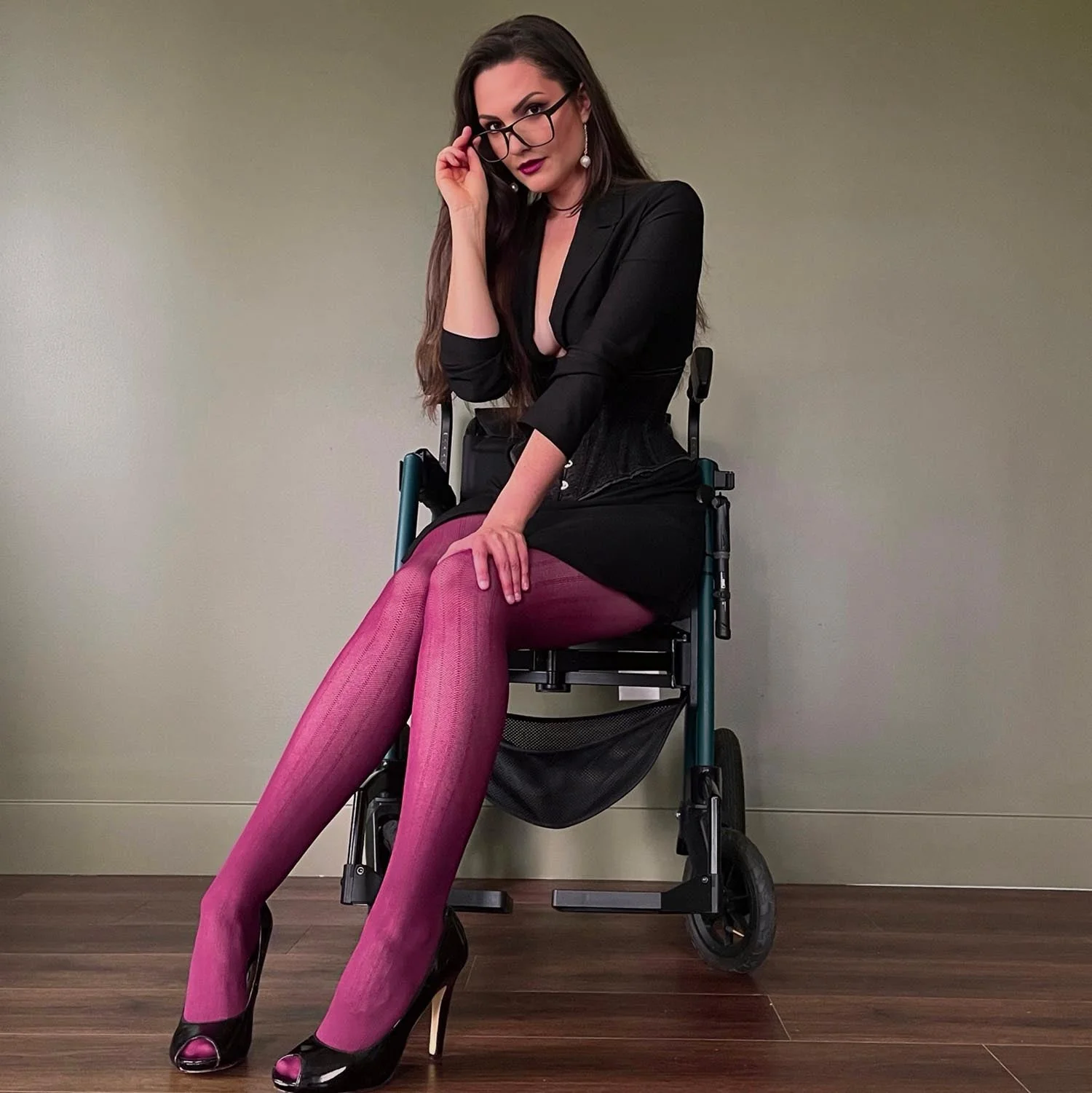 It's a Fine Line Fishies - Cherry - Zenithce