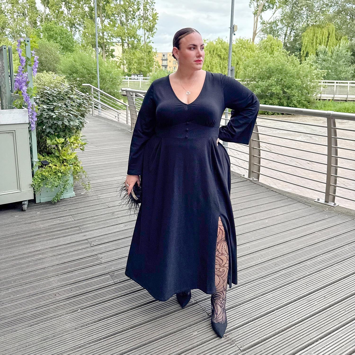 Midaxi Bell Sleeve Dress - Black - Zenithce