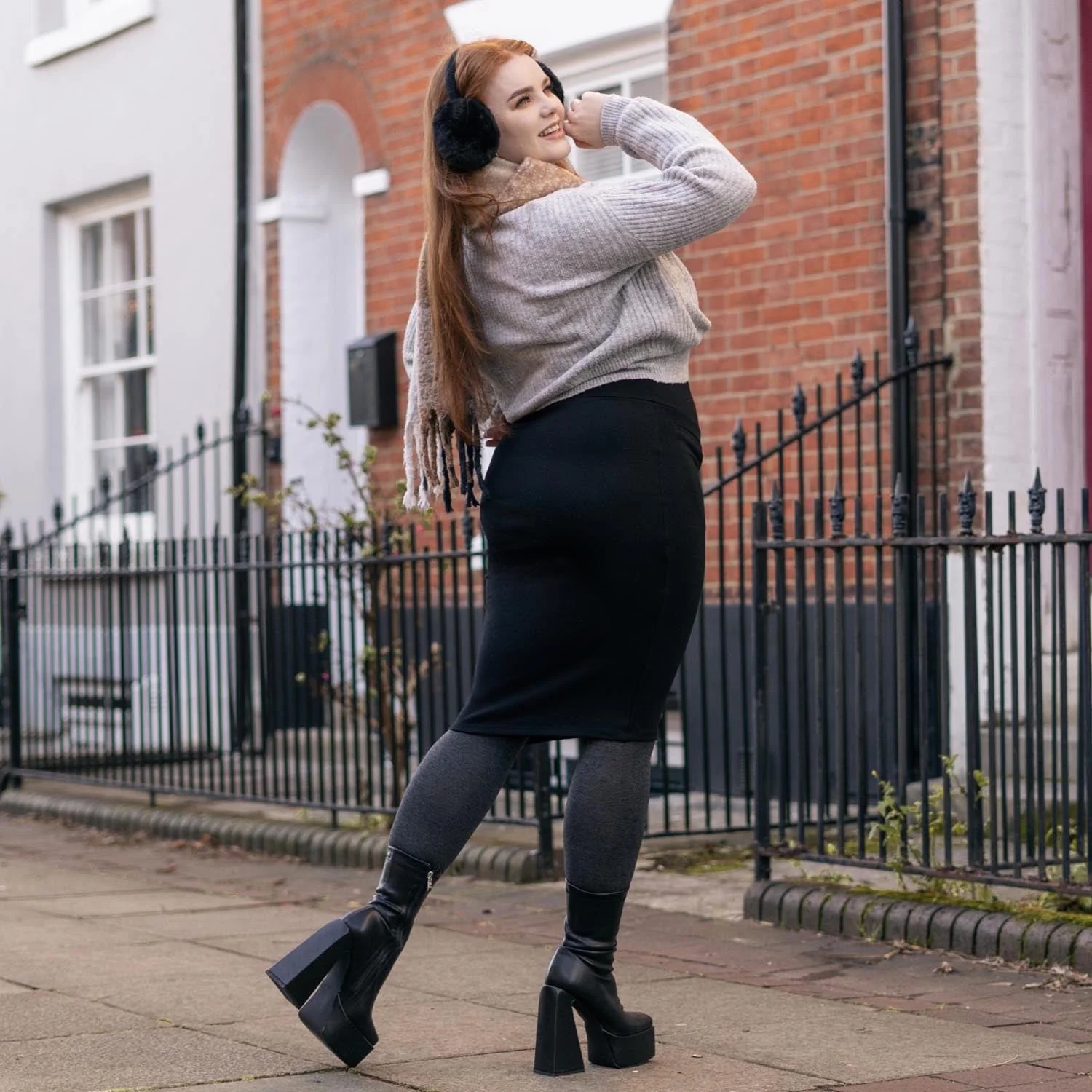 Pencil Skirt - Black (V2) - Zenithce