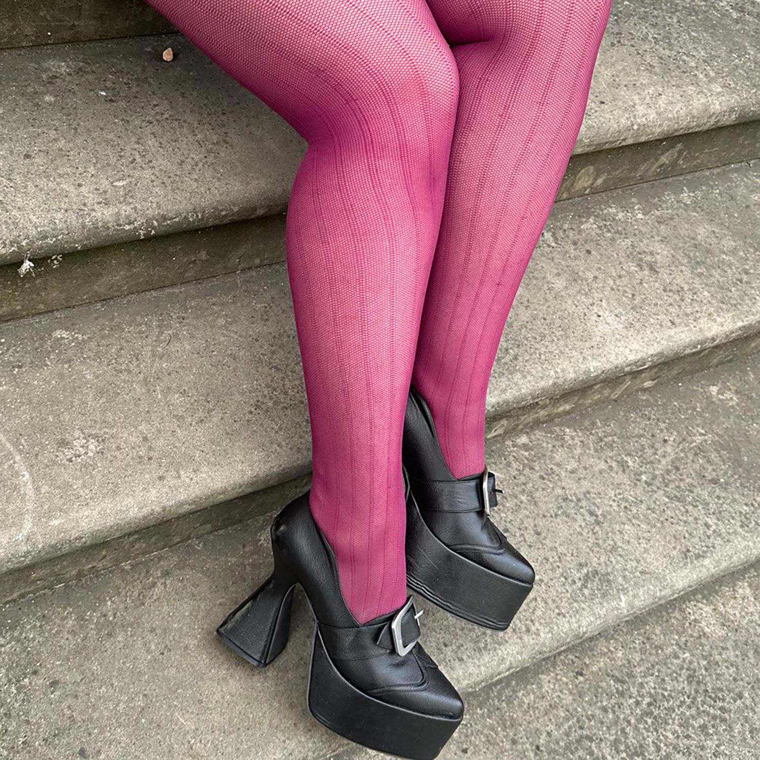 It's a Fine Line Fishies - Cherry - Zenithce