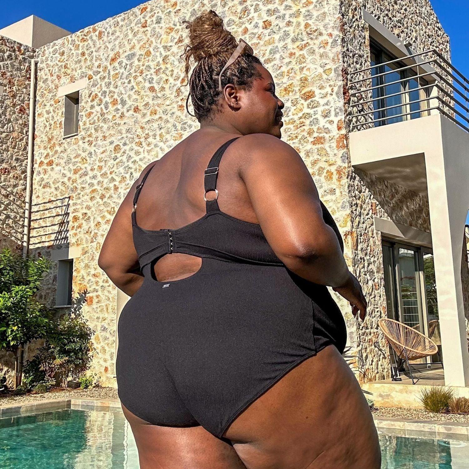 I'll Be Right Here Swimsuit - Black - Zenithce