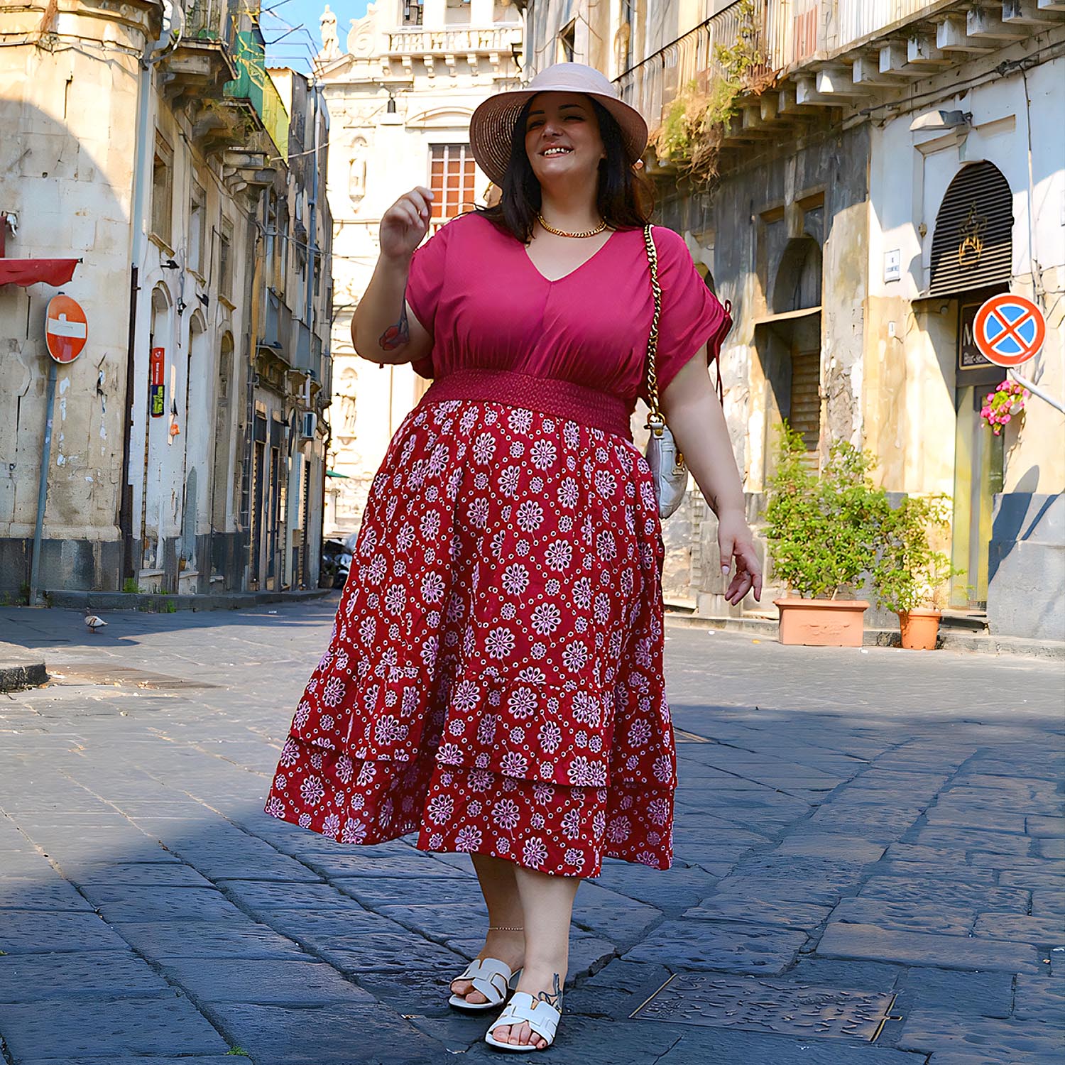 Broderie Anglaise Midi Dress - Blood Red - Zenithce