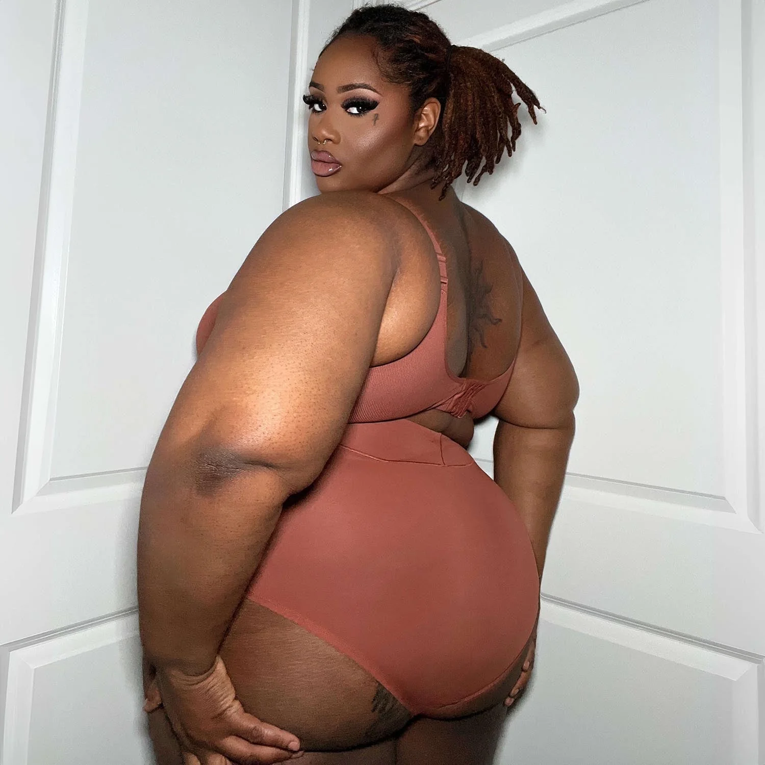 Organic Cotton Super High Waist Knickers - Root Beer - Zenithce