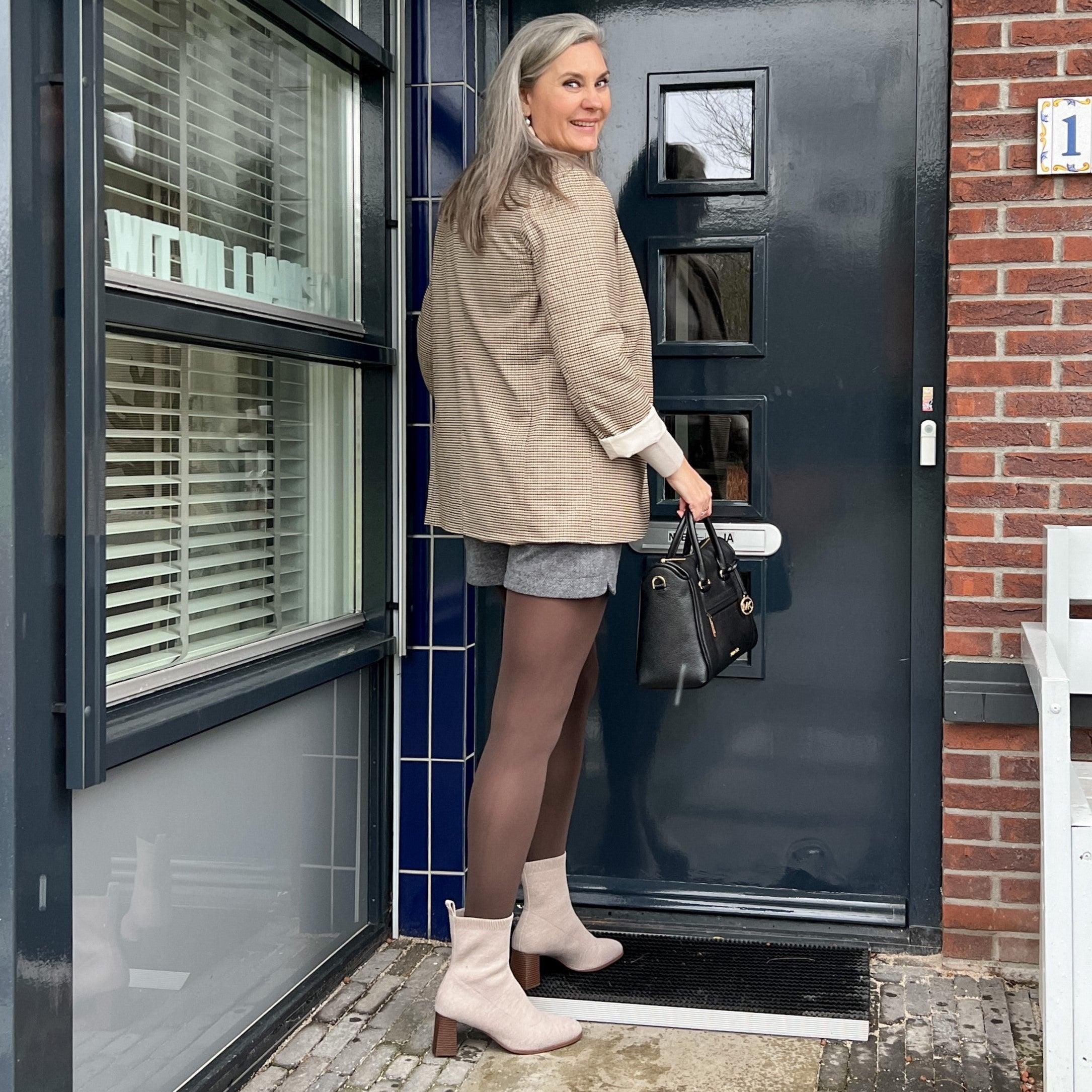 Huggy Light Compression Tights - Hot Chocolate - Zenithce