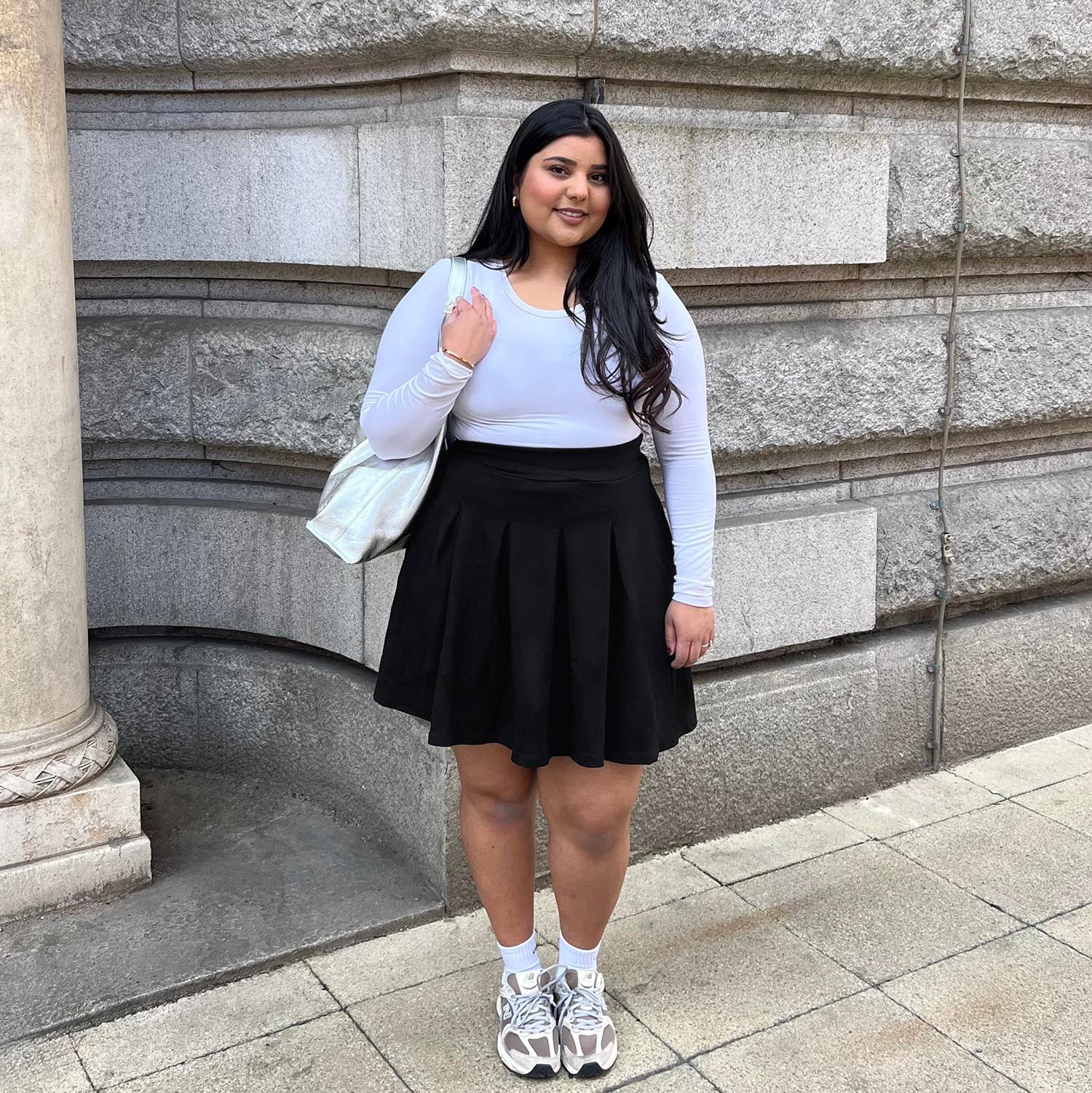 Petal Pleated Skirt - Black - Zenithce