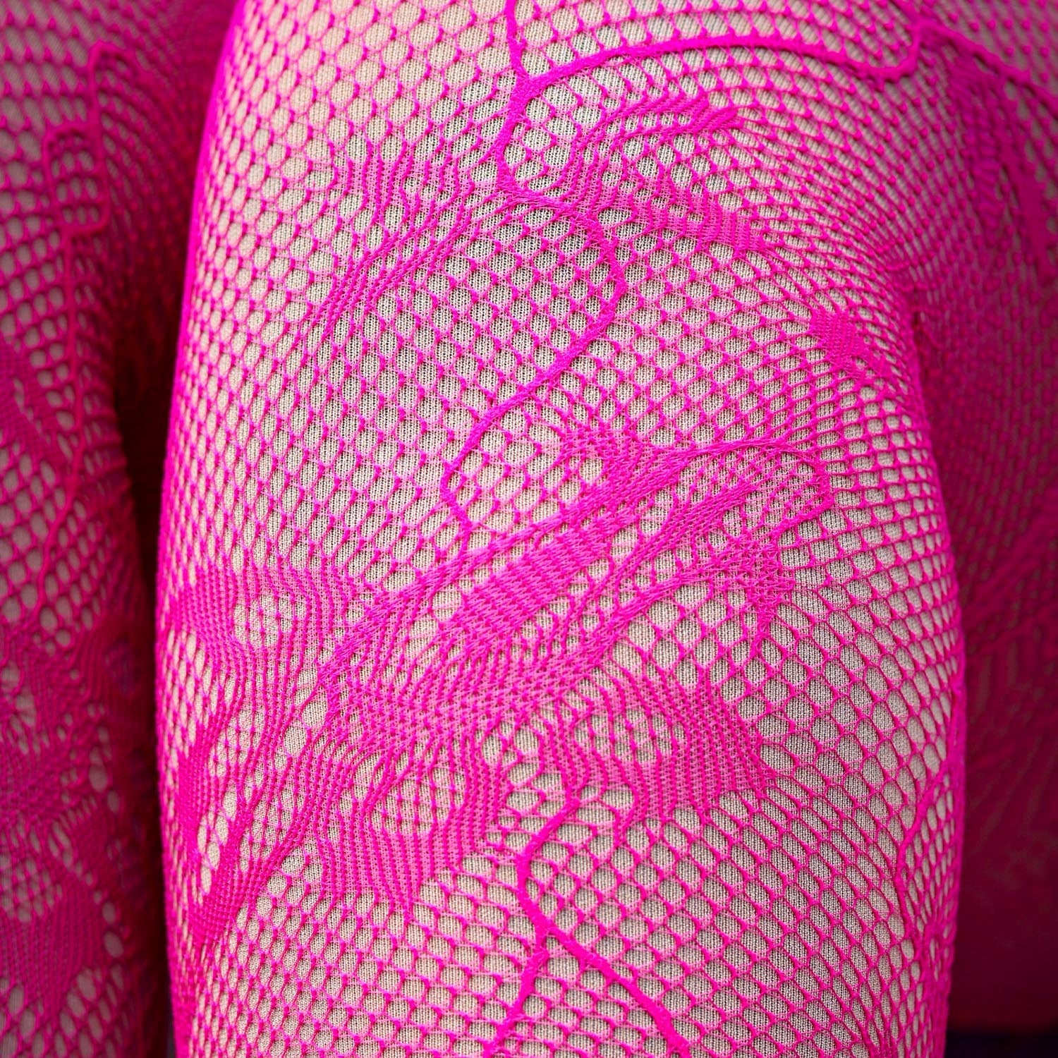 Riff Raff Fishnets - Pomegranate - Zenithce