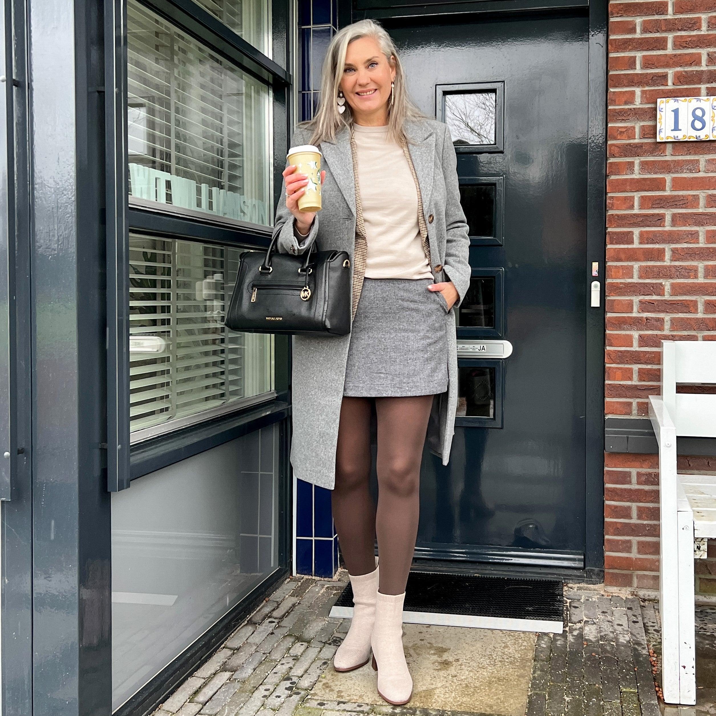 Huggy Light Compression Tights - Hot Chocolate - Zenithce