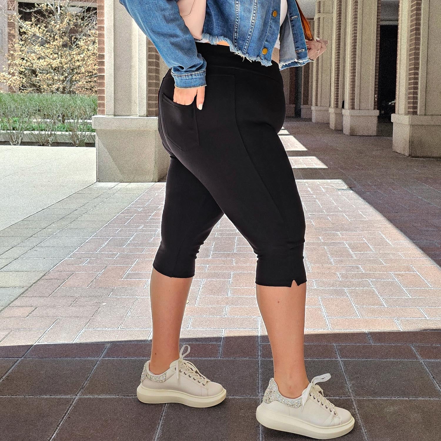 Squat-Proof Capri Leggings - Black - Zenithce