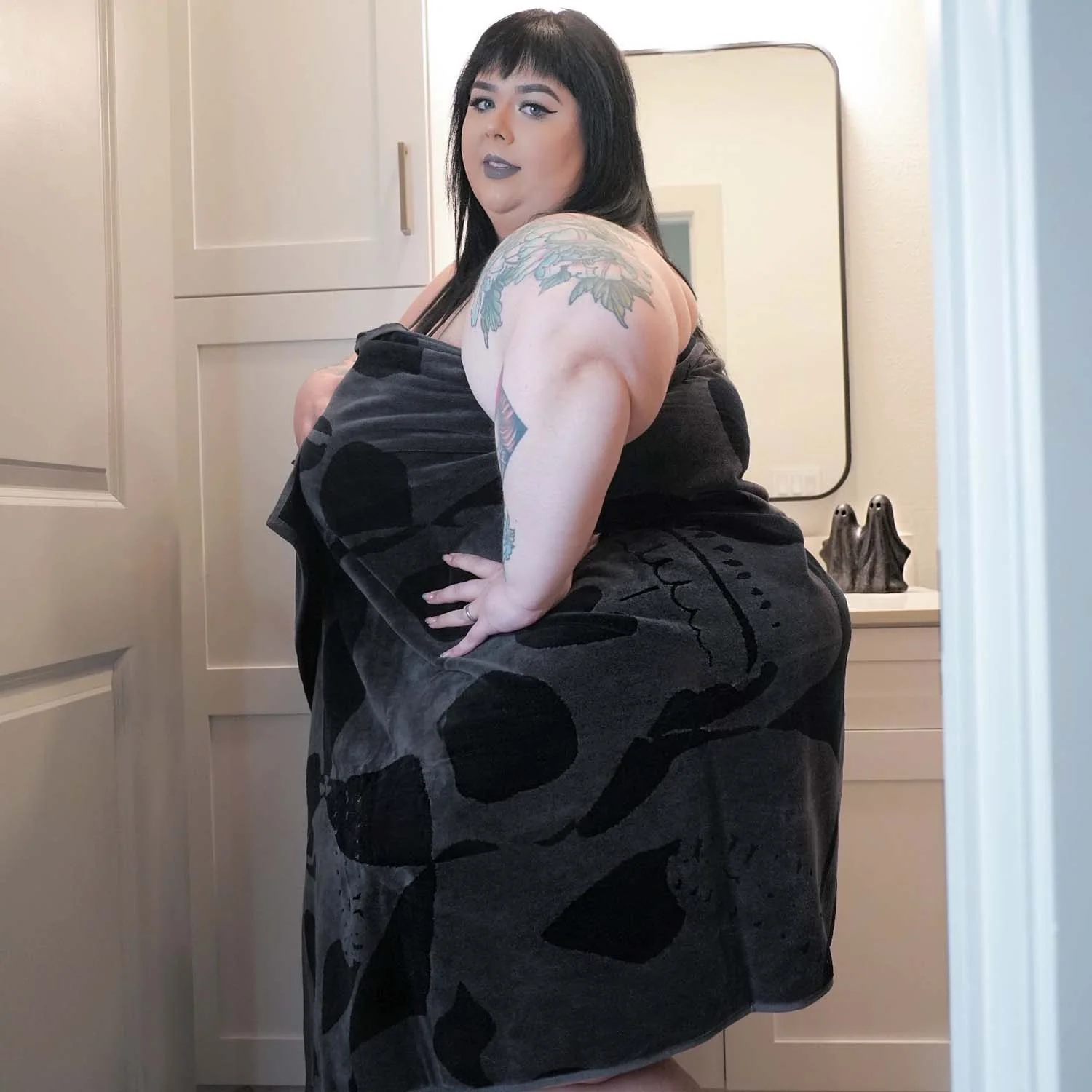 Plushie Towel - Catacomb - Zenithce