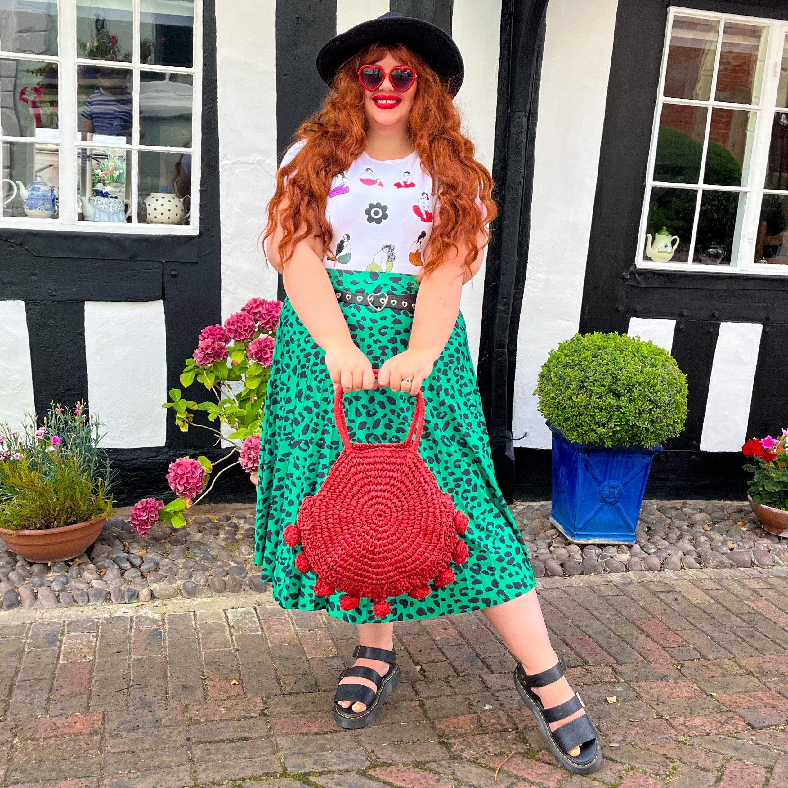 Circle of Love T-shirt - Zenithce