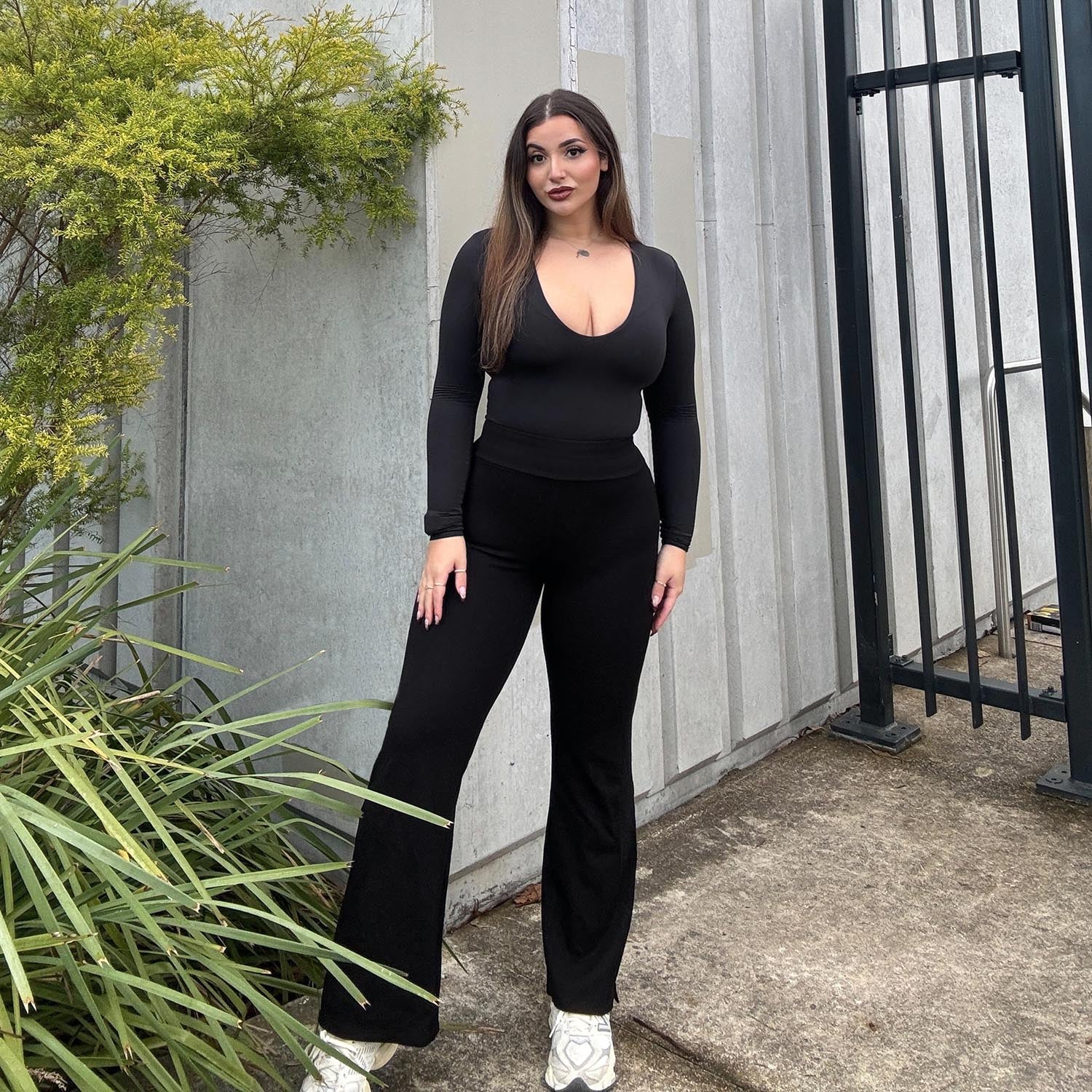 Squat-Proof Kick Flare Leggings - Black - Zenithce