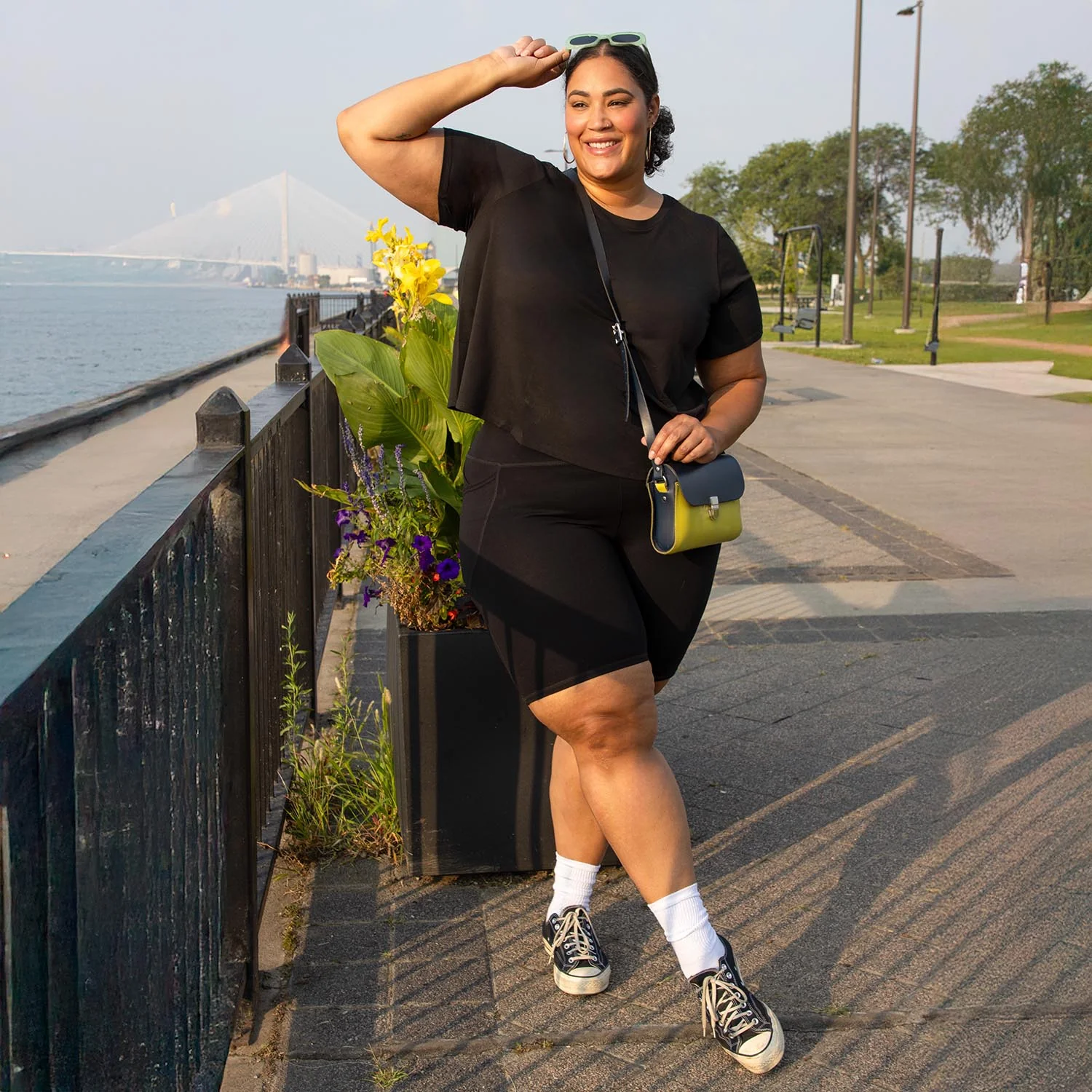 Lightweight Crew Neck Tee - Black - Zenithce