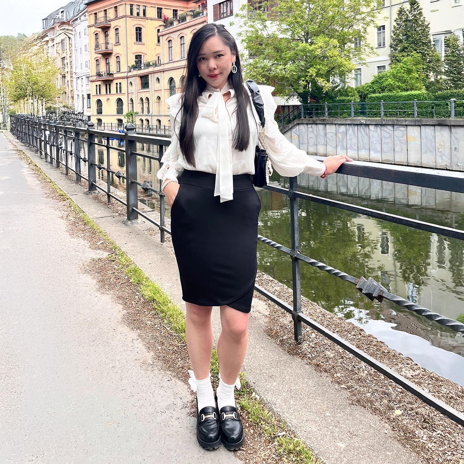 Tulip Mini Skirt - Black - Zenithce