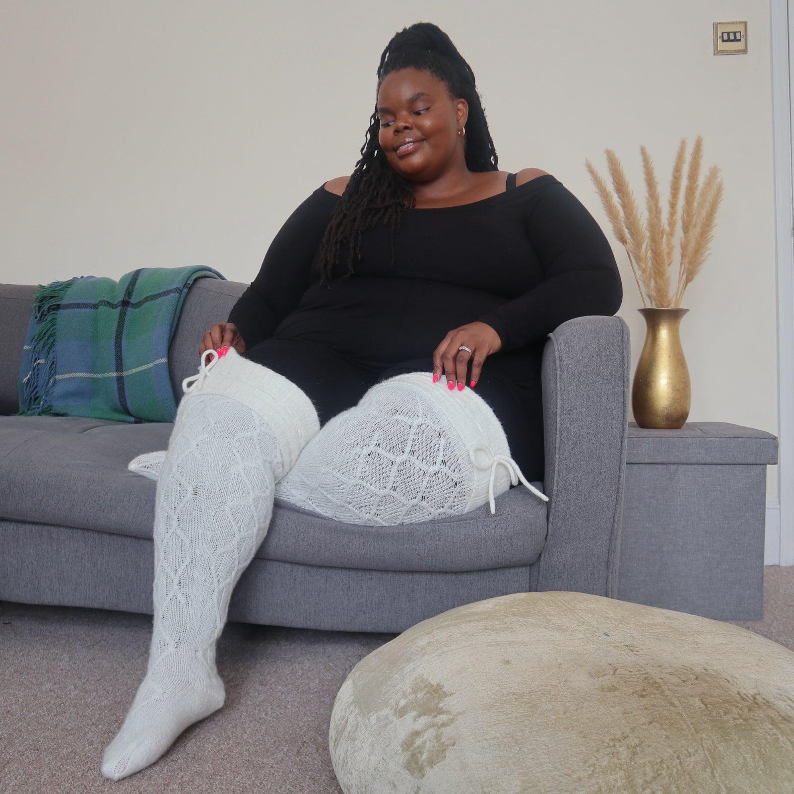 Thigh High Socks - Snowball - Zenithce