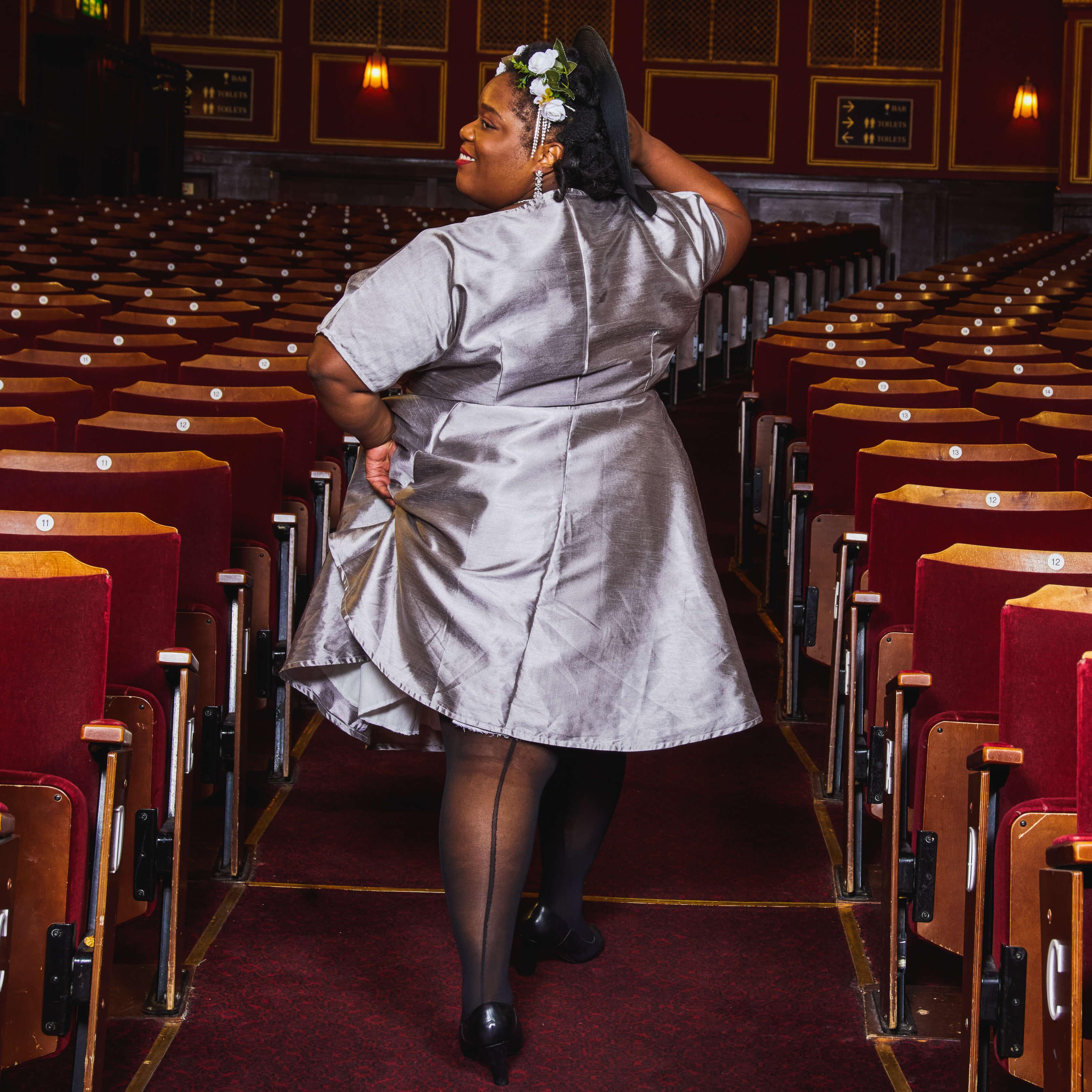 Vintage Sheer Stockings - Liquorice - Zenithce