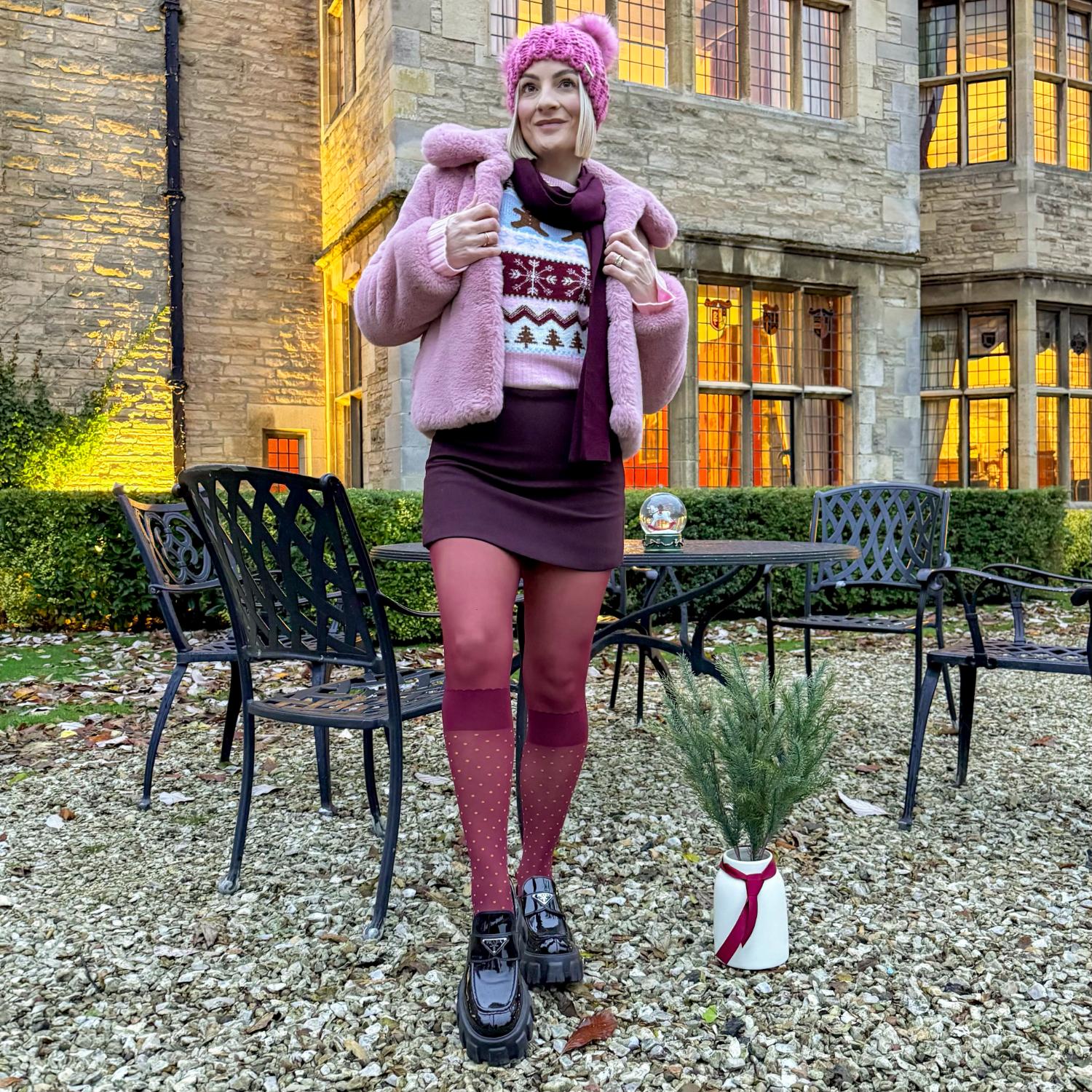 Seoul Chic Faux Sock Tights - Burgundy - Zenithce