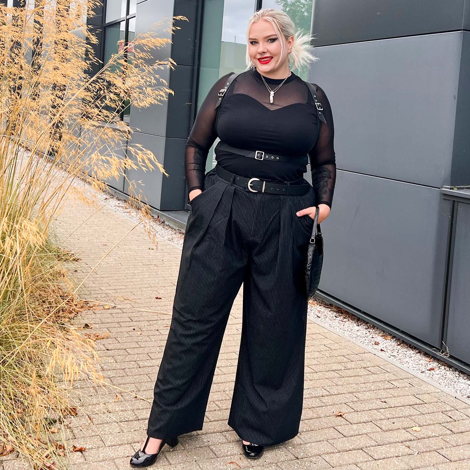 Wide Leg Pinstripe Tailored Trousers - Black - Zenithce