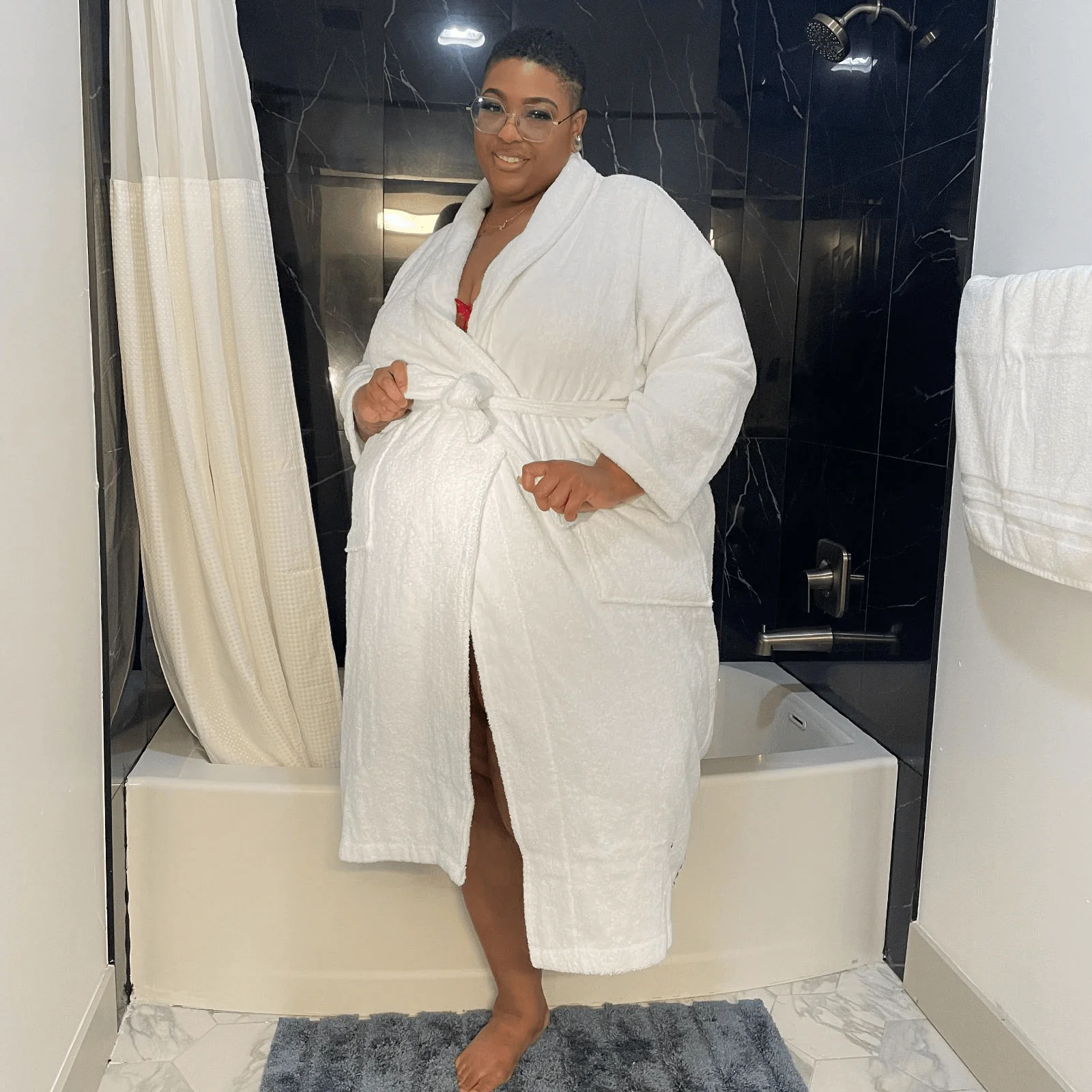 Floof Bath Robe - White - Zenithce