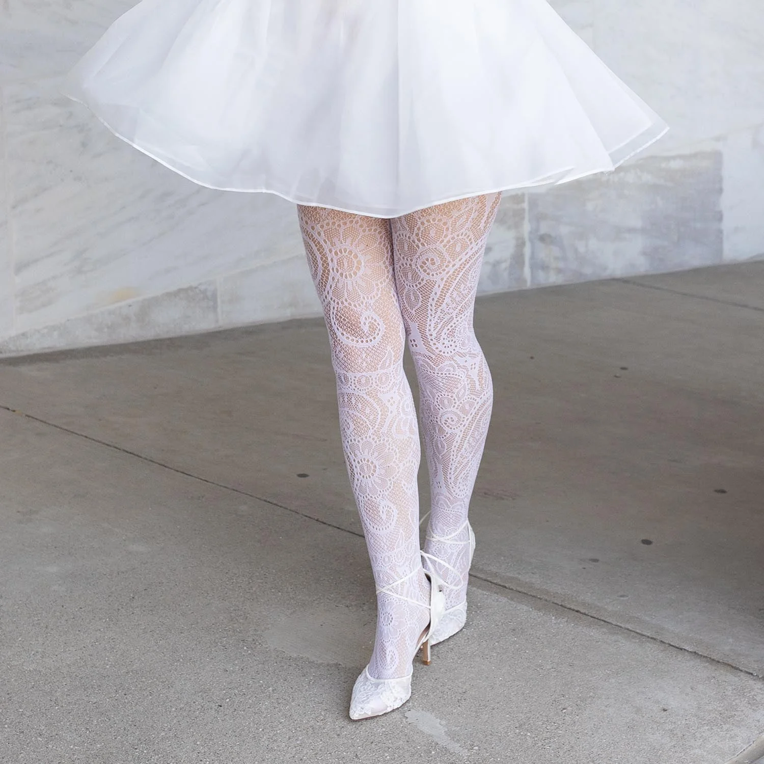 Botanical Fishnets - White - Zenithce