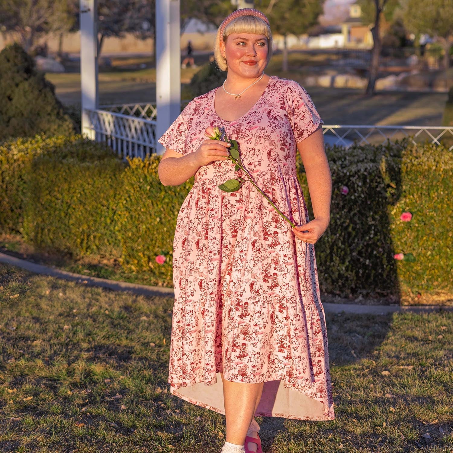 T-Shirt Tiered Dress - Passion au Jardin - L'Amour Rose - Zenithce