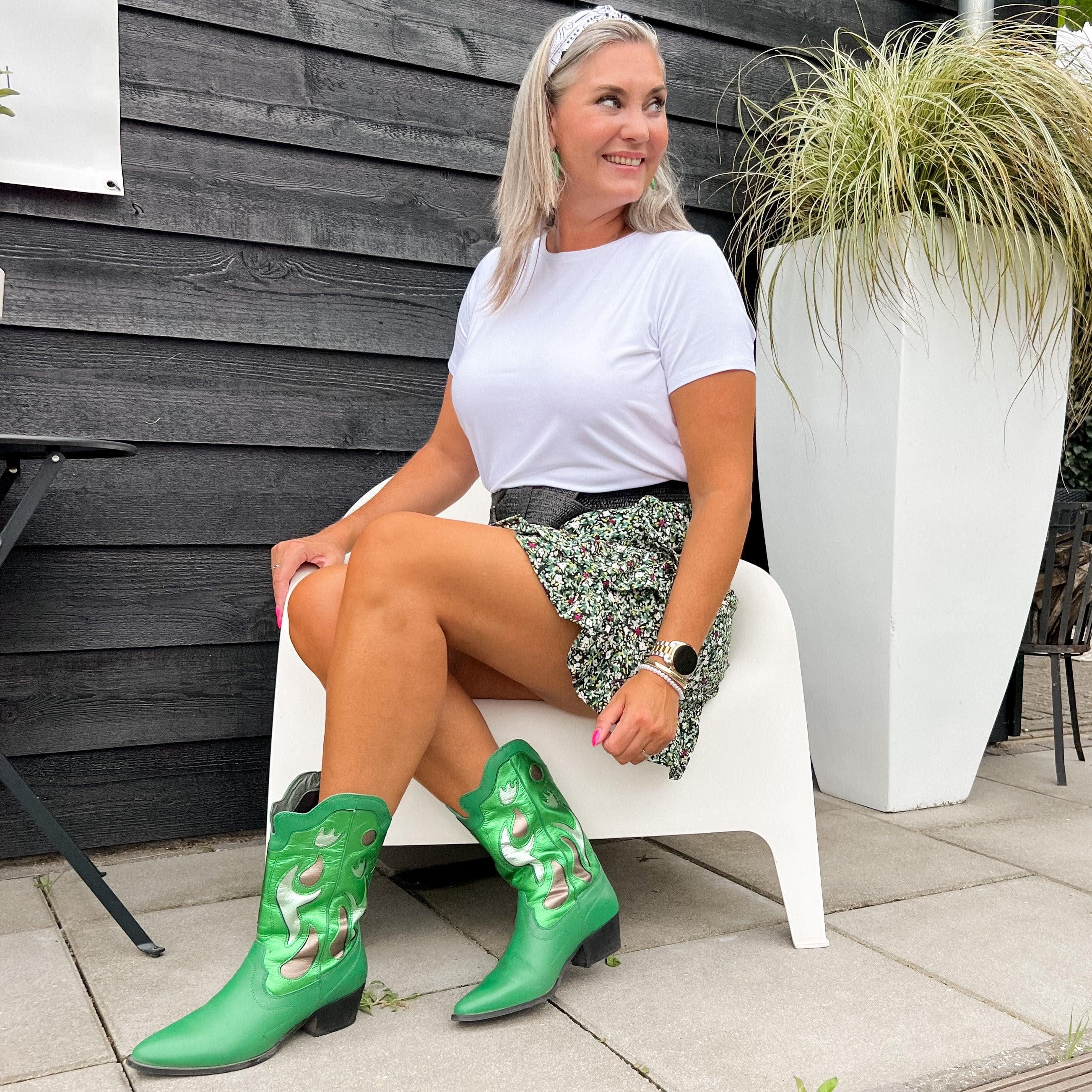 White T-shirt - Zenithce