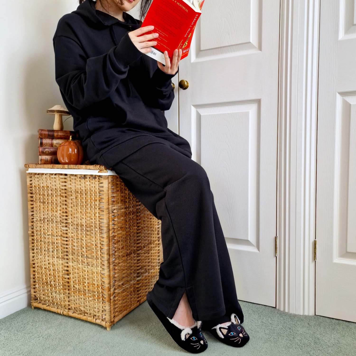 Organic Cotton Wide Leg Joggers - Black - Zenithce