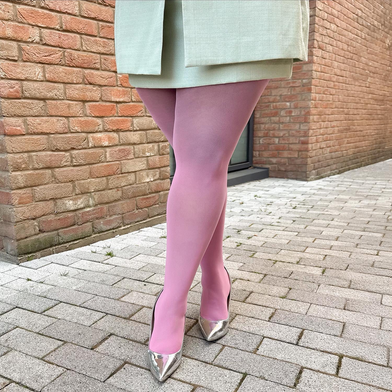 30 Denier Sheer Tights - Dragon Fruit - Zenithce