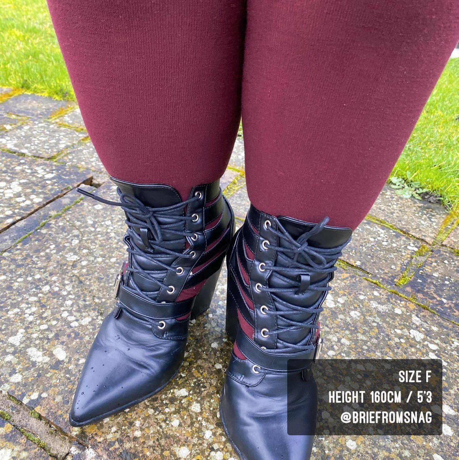 Merino Wool Tights - Red Velvet Cake - Zenithce