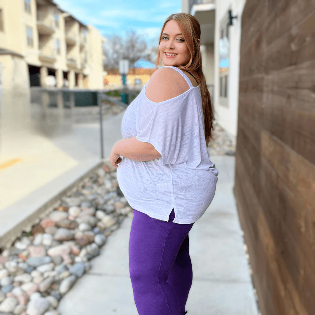 Debbie Off Shoulder Tee - White - Zenithce