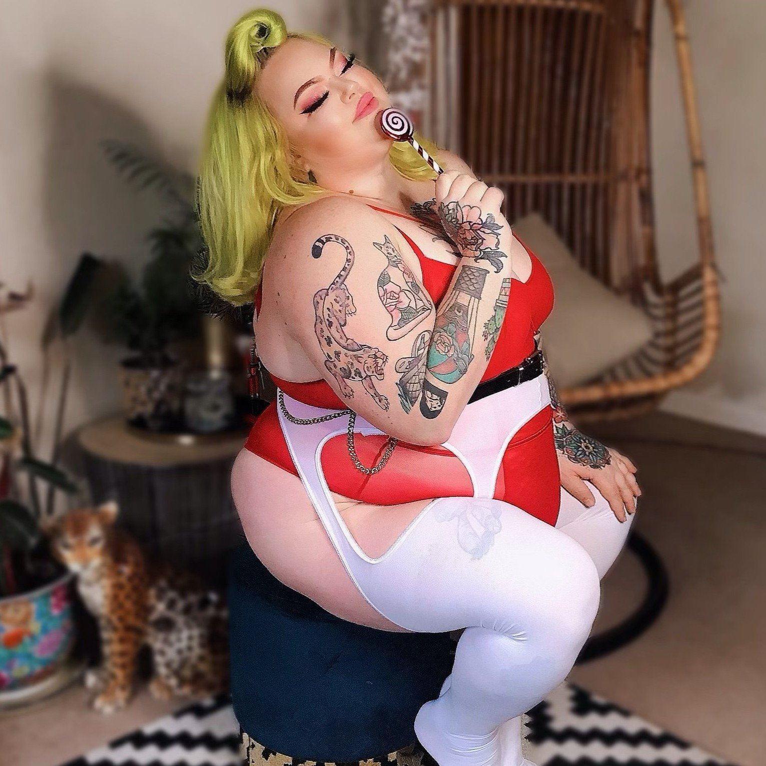 Mock Garters - When Doves Cry - Zenithce