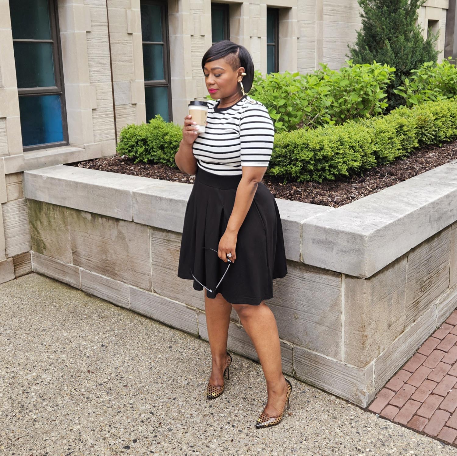 Petal Pleated Skirt - Black - Zenithce