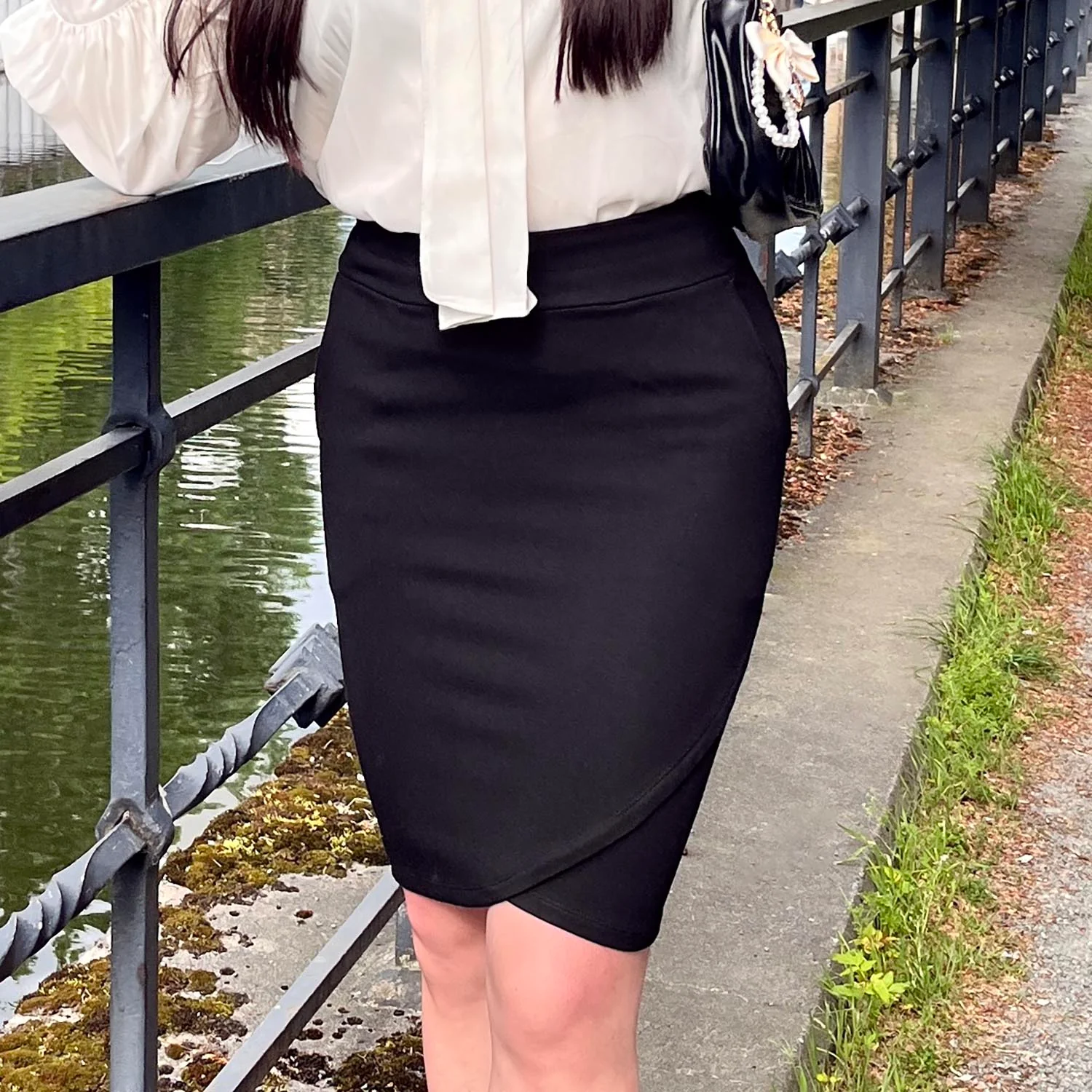 Tulip Mini Skirt - Black - Zenithce