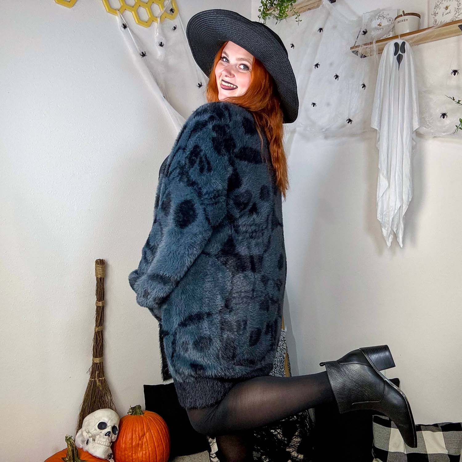 Catacomb Fluffy Cardigan - Zenithce