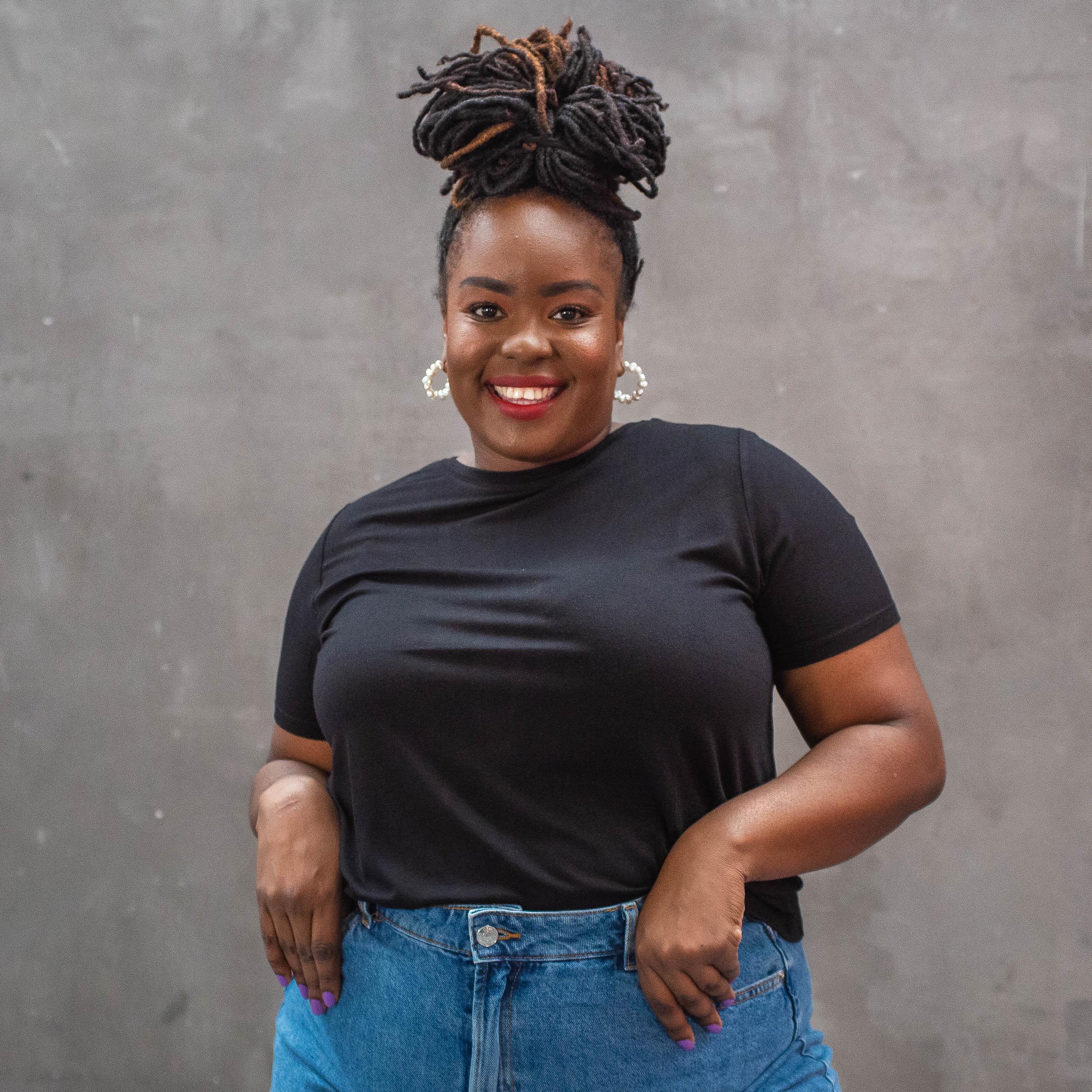 Black T-shirt - Zenithce