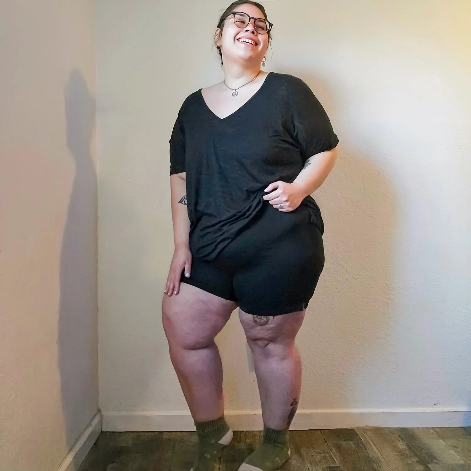 Burnout Sleep T-Shirt & Shorts Bundle in Black - Zenithce